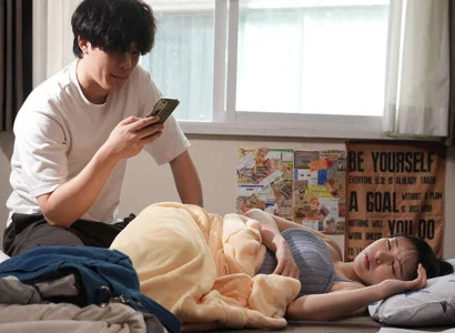 Gã này điên cuồng với việc người yêu ngoại tình